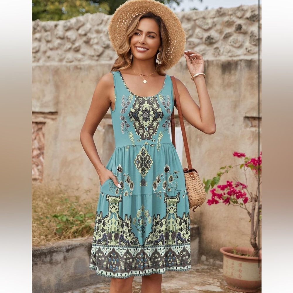 Bohemian Sleeveless Dress - Picture 2 of 8